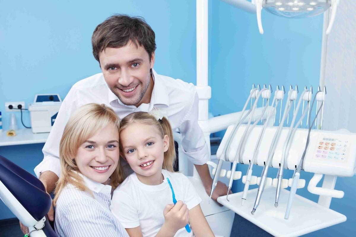 Featured image for “How family dentist Scarborough Care Helps Every Age Stay on Track”
